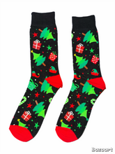 Load image into Gallery viewer, Christmas Scene Socks