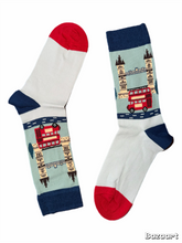 Load image into Gallery viewer, Tower Bridge &amp; London Bus Socks - Green
