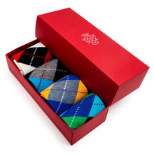Load image into Gallery viewer, argyle socks gift box red

