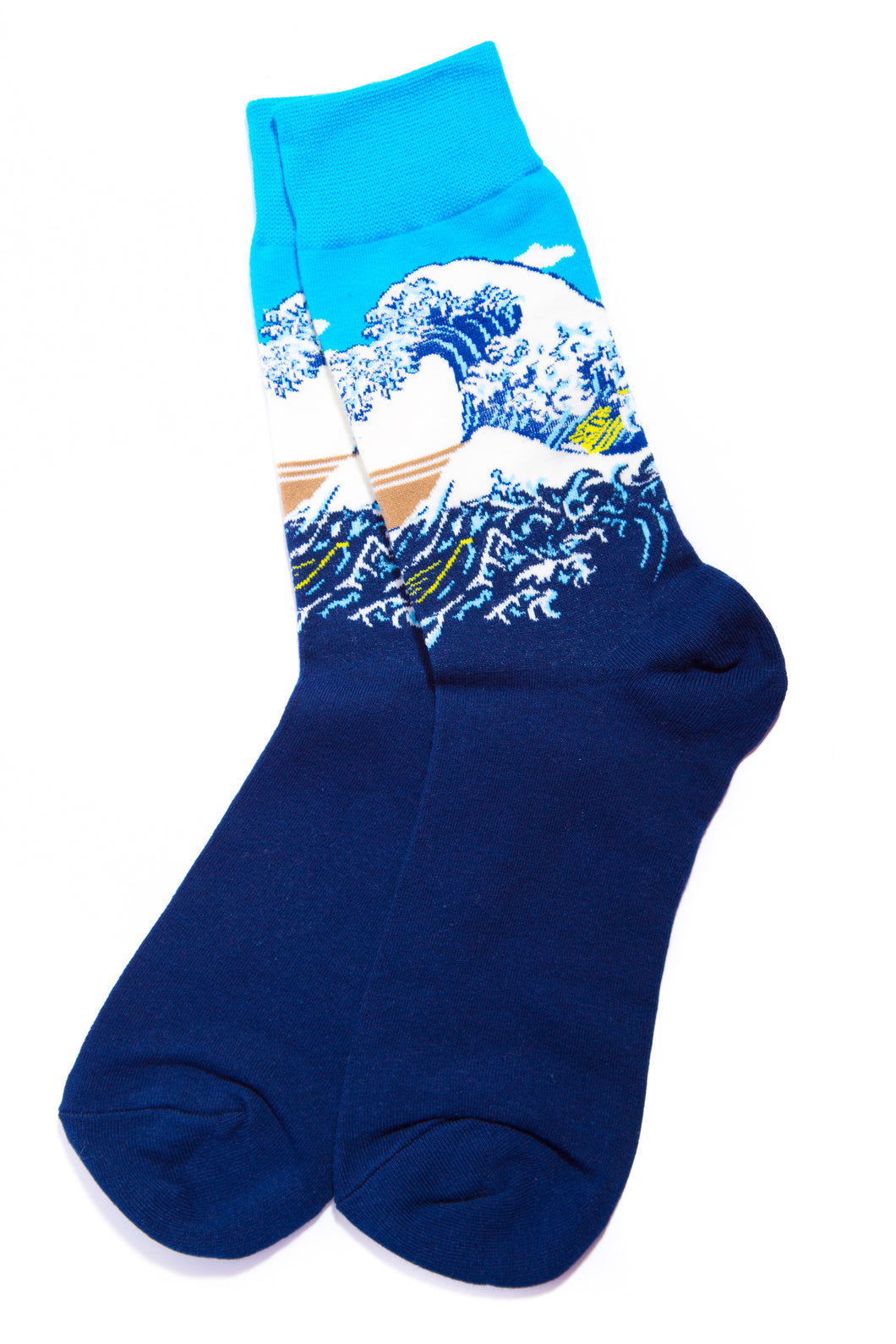 the great wave artwork socks
